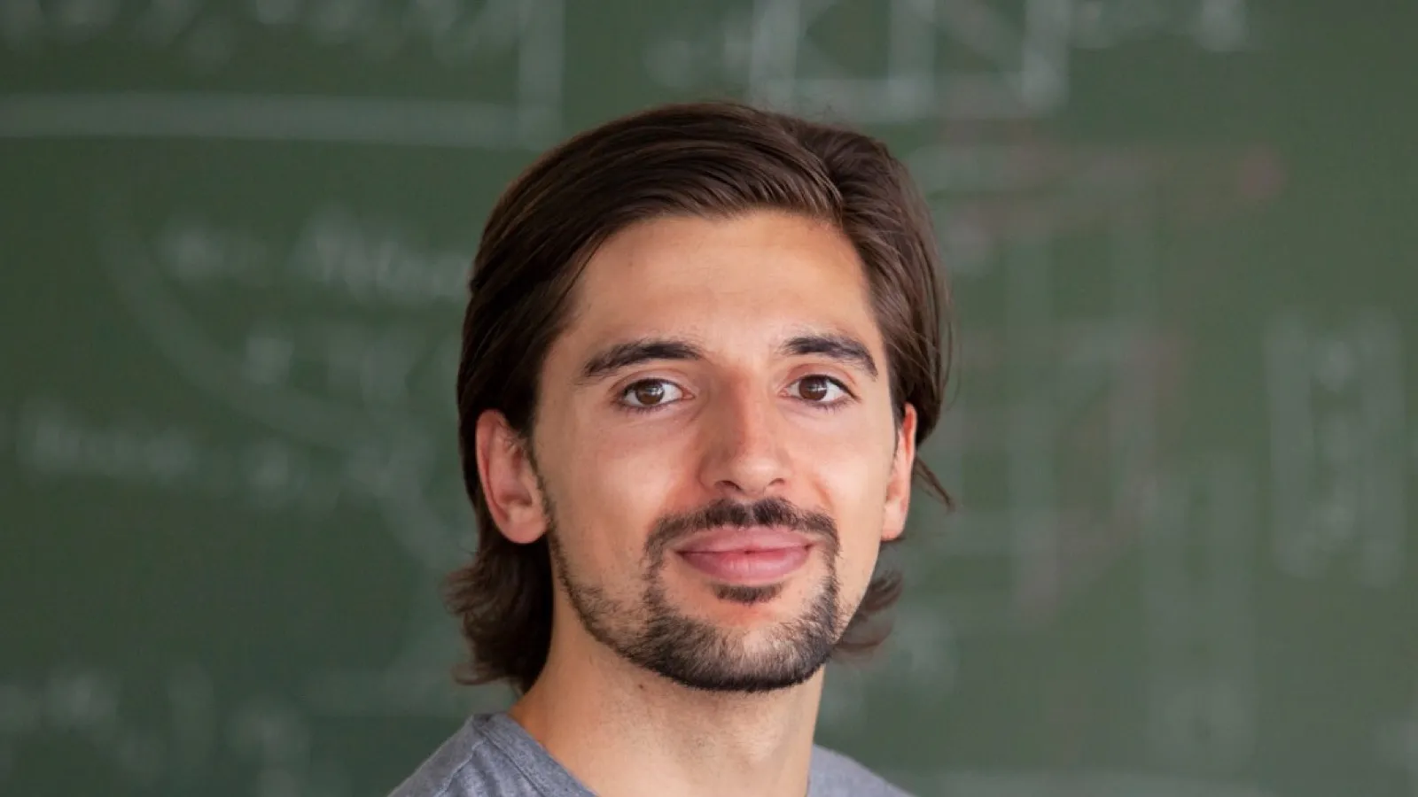 Portrait of Daniel Muñoz-Segovia